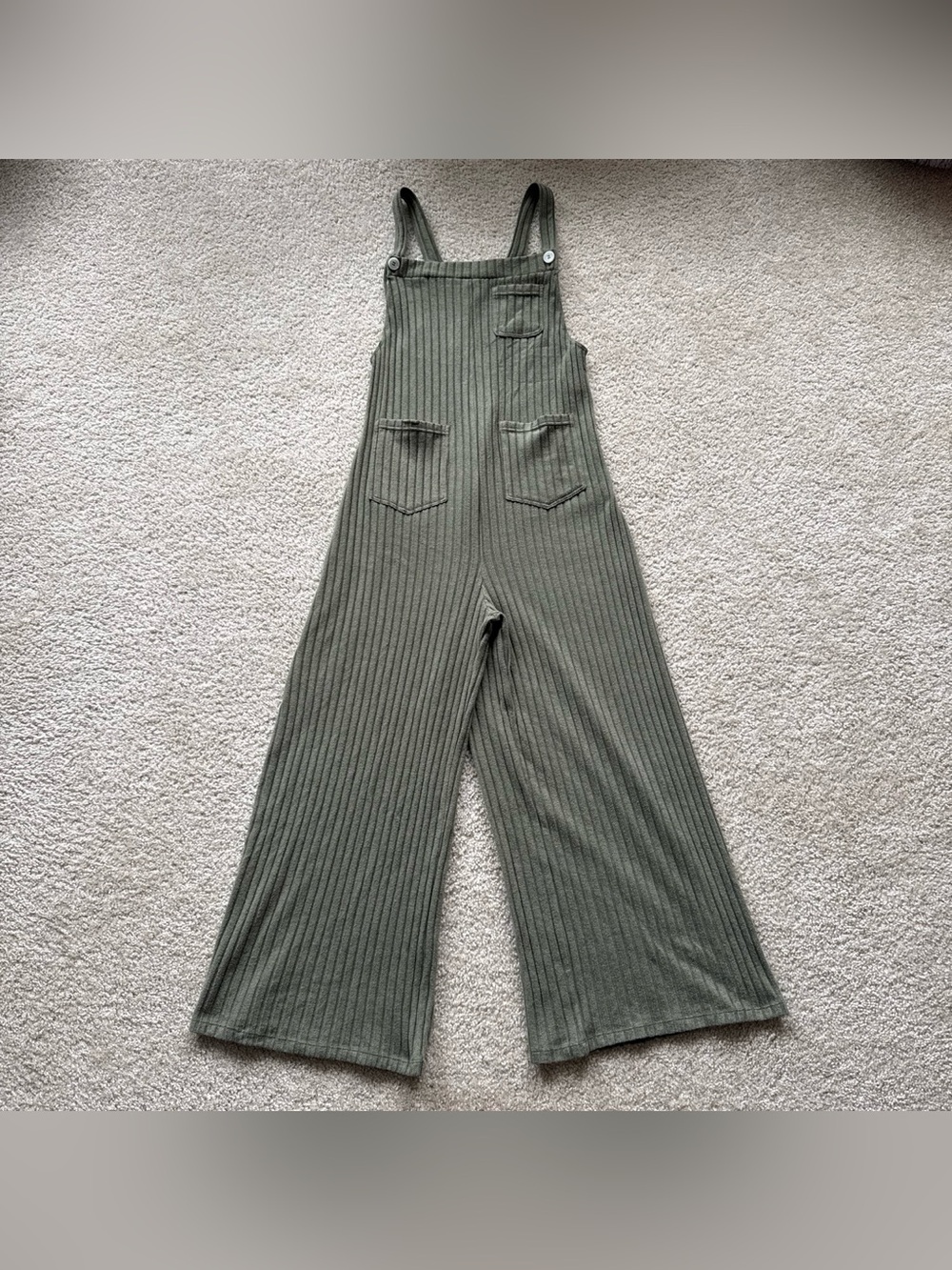 Halara Women’s Green Ribbed Overalls with Pockets and Adjustable Straps